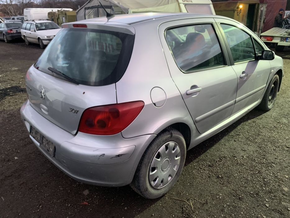 НА ЧАСТИ! Peugeot 307 2.0i 136 кс. RFN Пежо хечбек