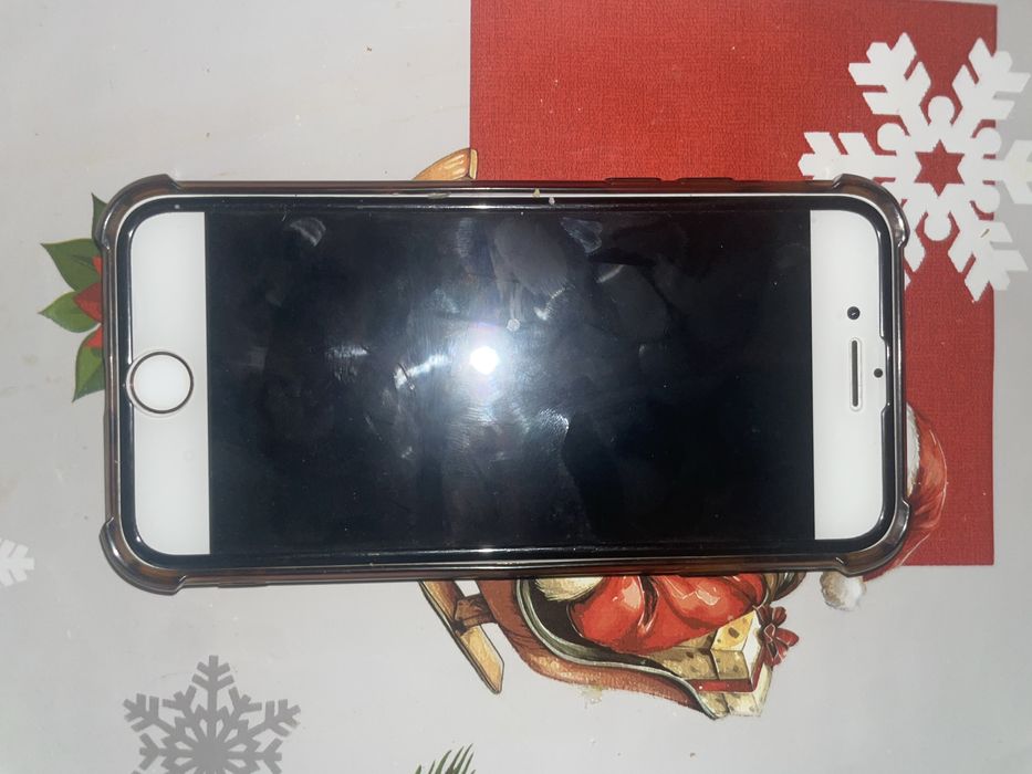 продам 2 телефона