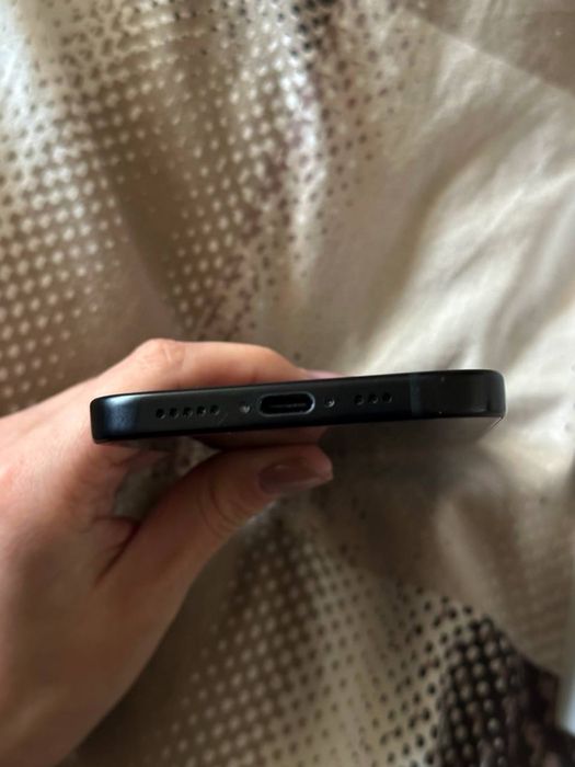iPhone 15 128GB Black