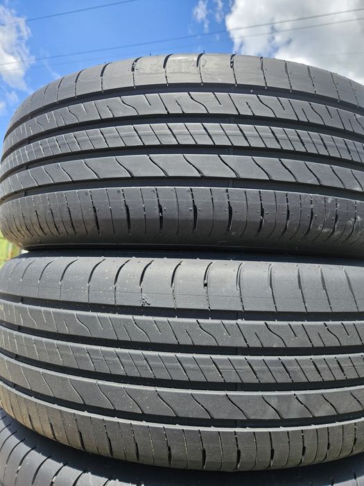 Vând anvelope vară 215/60/17 215/60r17 GOODYEAR