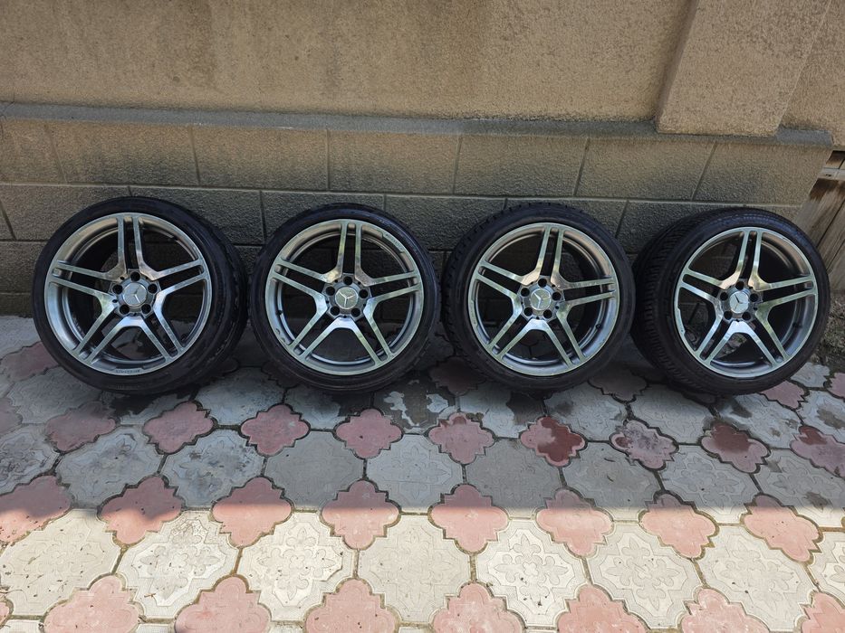 Продам диски на мерседес R18