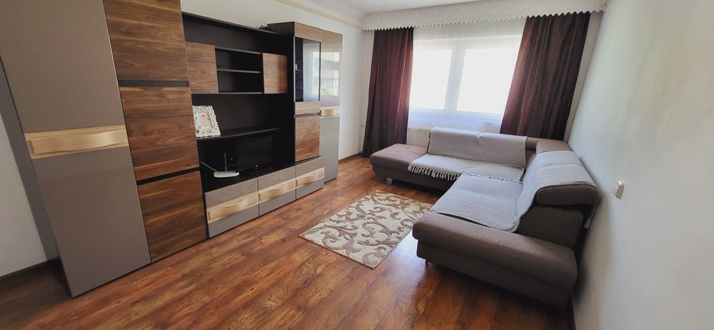 Apartament 2 camere de închiriat, zona Nufărul