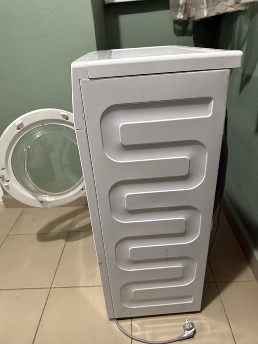 Продам стиральную машину Beko