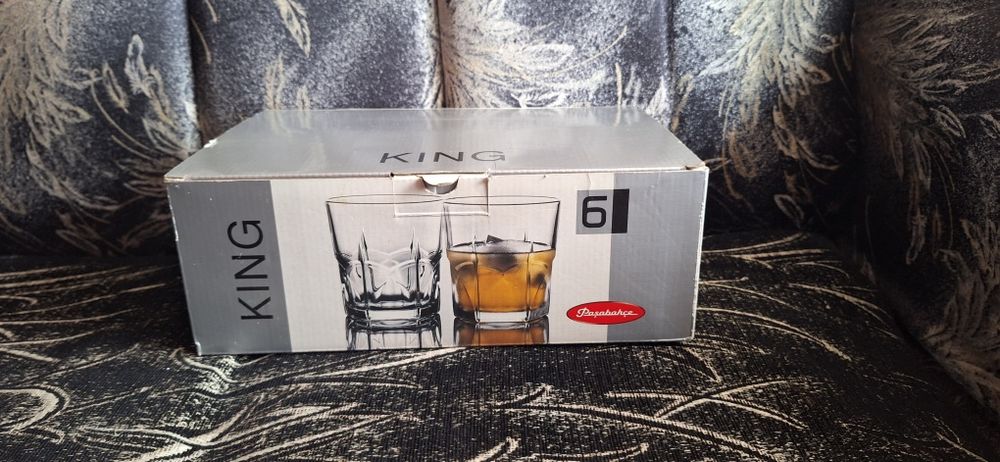 Чаши за уиски Pasabahce поставка за торта Pasabahce и чаши за вода