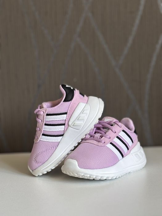 Маратонки Adidas