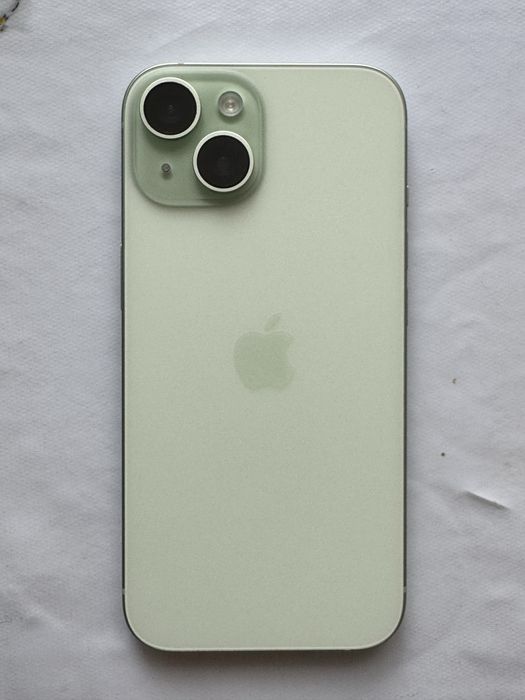 Продам Iphone 15