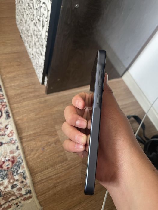 Samsung a35 срочно продам