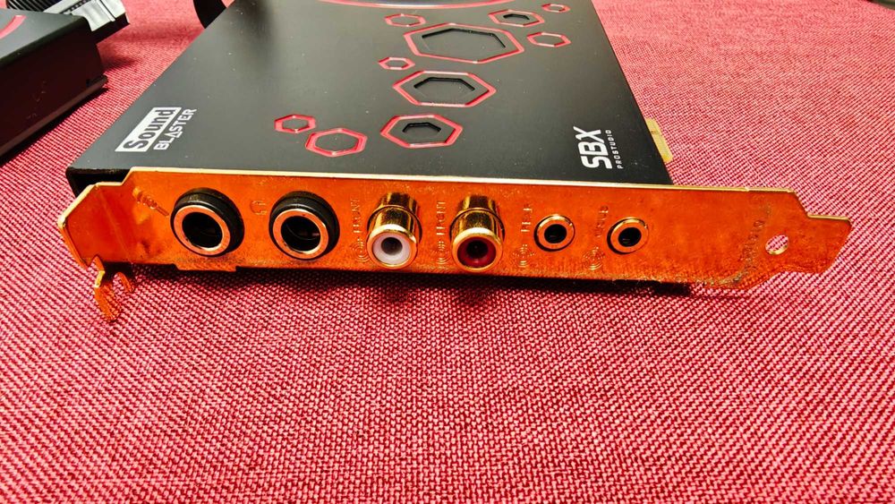 Аудиофилска звукова карта Sound Blaster ZxR