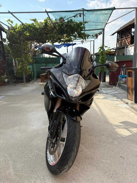 Suzuki GSXR 1000 K6