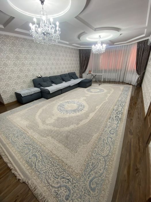 Продам 2 ковра 4×7