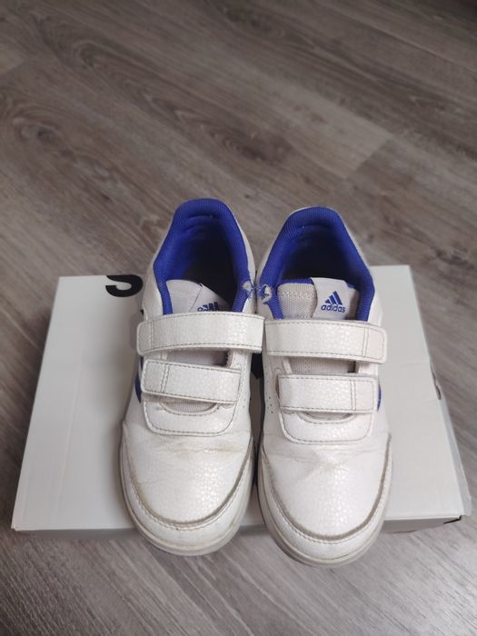 Adidasi adidas 31