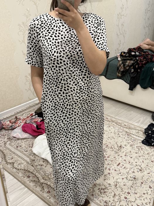 Отдам даром женские вещи