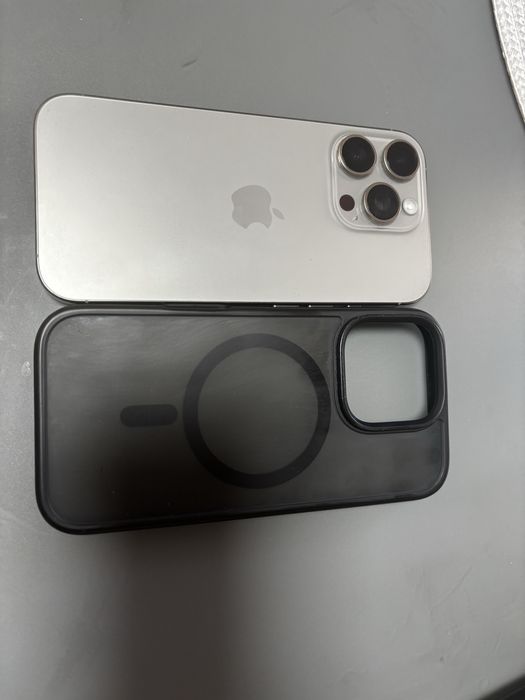 Vand/ Schimb Iphone 16 pro titanium grey garantie