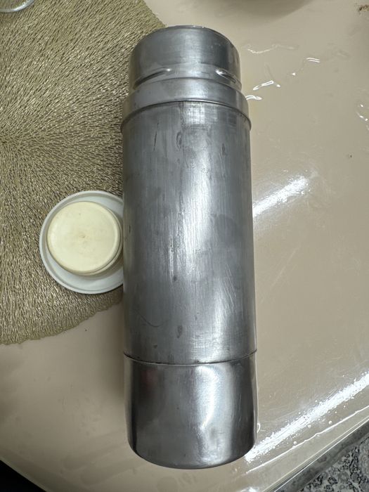 Продам термосы с клапаном