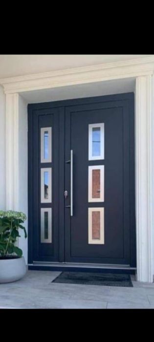 Geamuri si Usi termopan la comandă