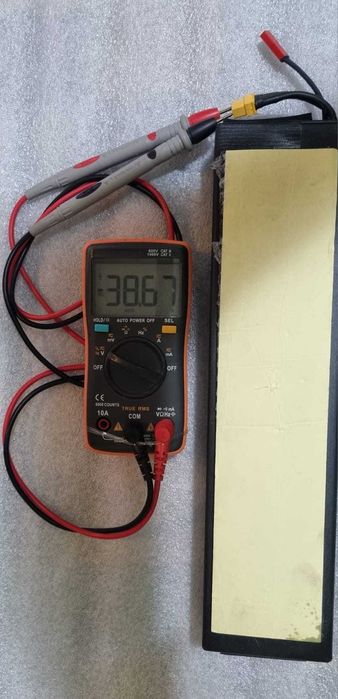 Baterie acumulator Trotineta  nou 36v 42v 6ah li-ion