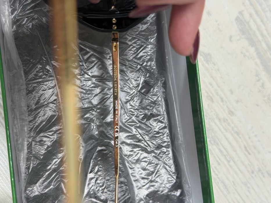 Bottega veneta очила