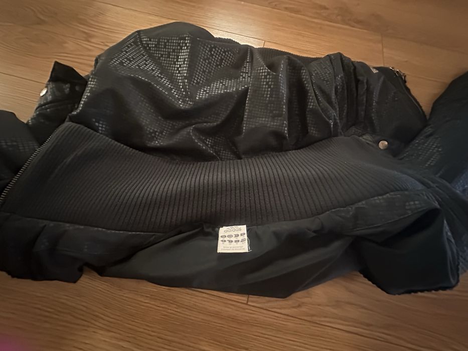 Зимно дамско яке Adidas