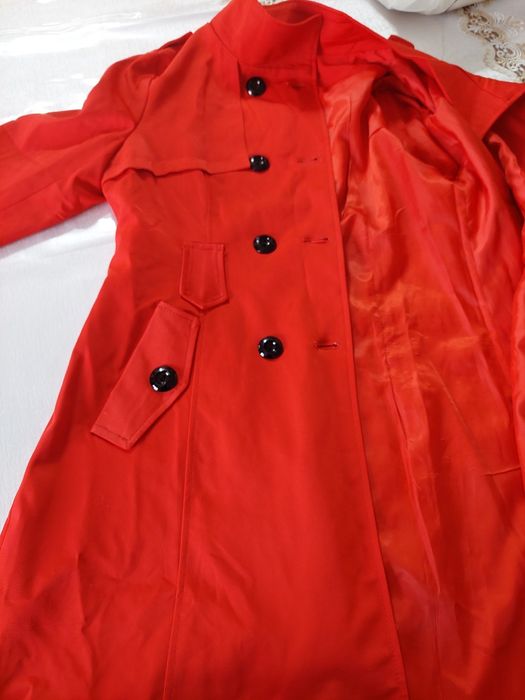 Продаю тренч коат