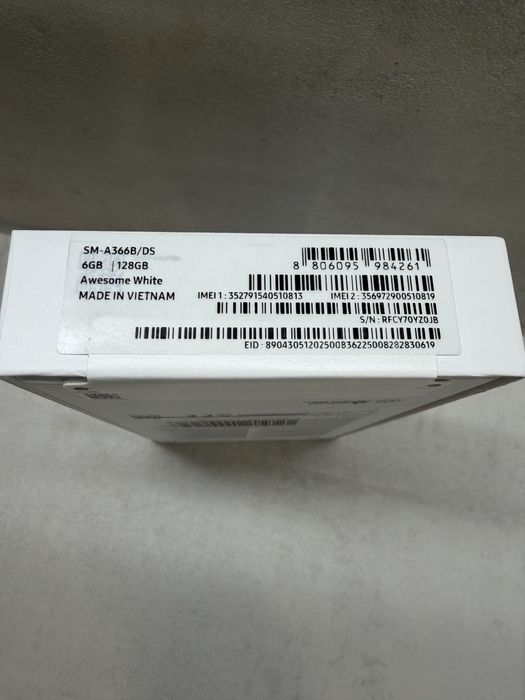 НОВ! Samsung Galaxy A36 128GB White 24м. Гаранция