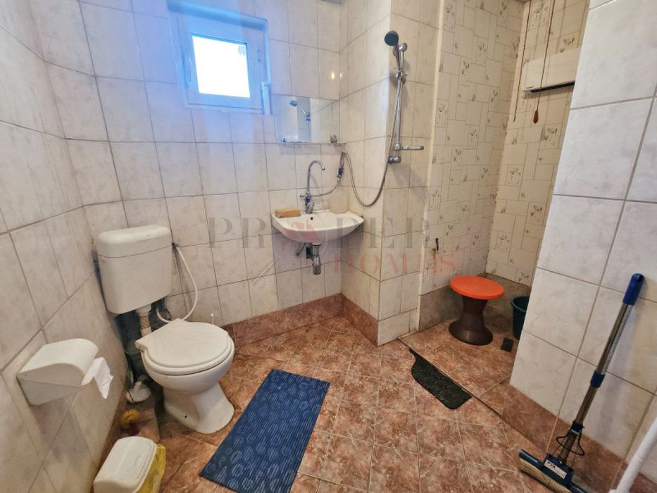 Продава се Двустаен апартамент в Велико Търново, Колю Фичето - 65 кв.м за 1293 €/кв.м - Снимка #8