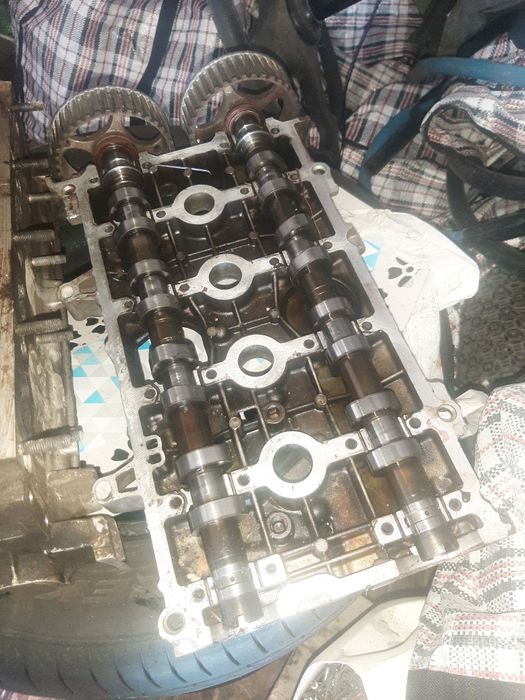 Ларгус ГБЦ,распредвал