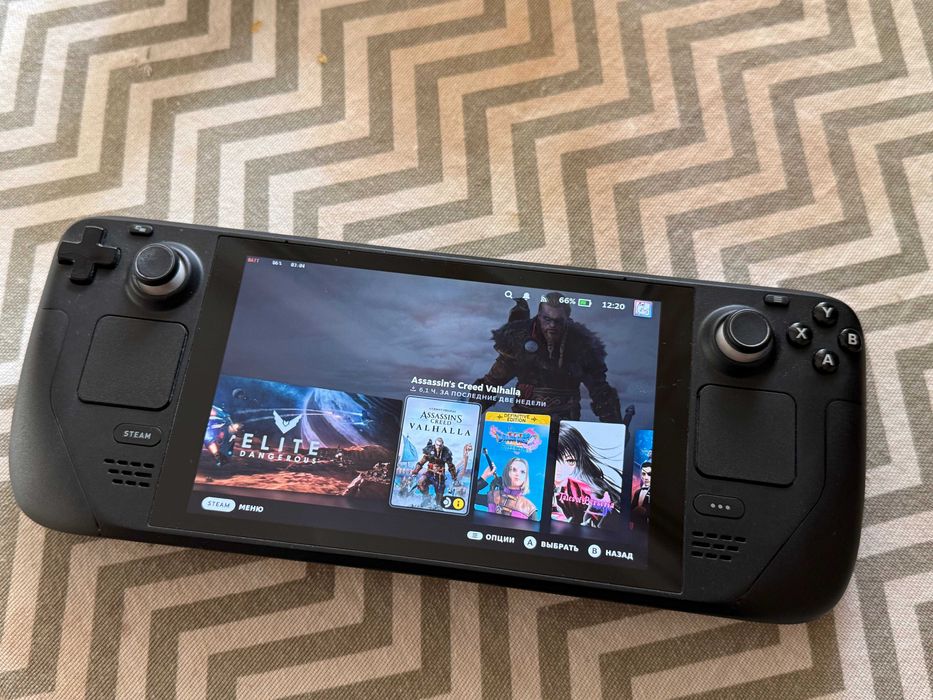 Steam Deck LCD 1TB + док-станция. Отличное состояние!