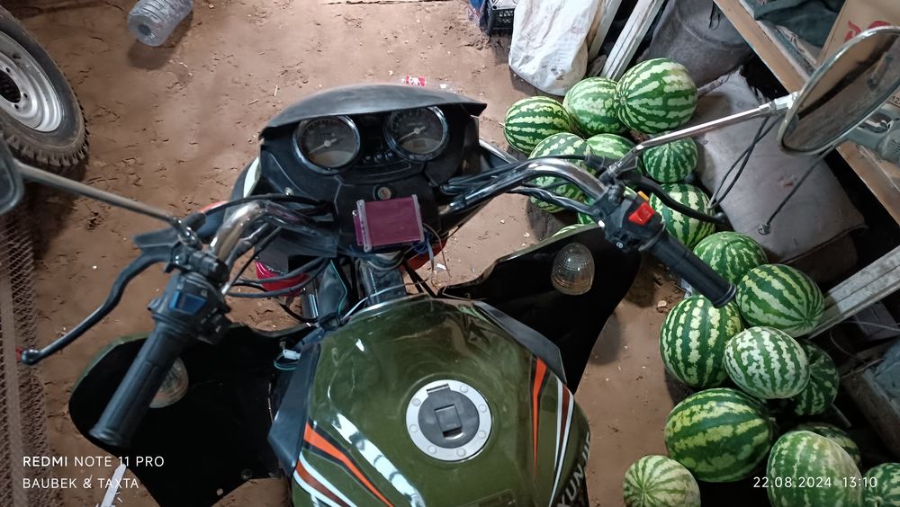 Хунжи мото сатылады таза Обмен бар