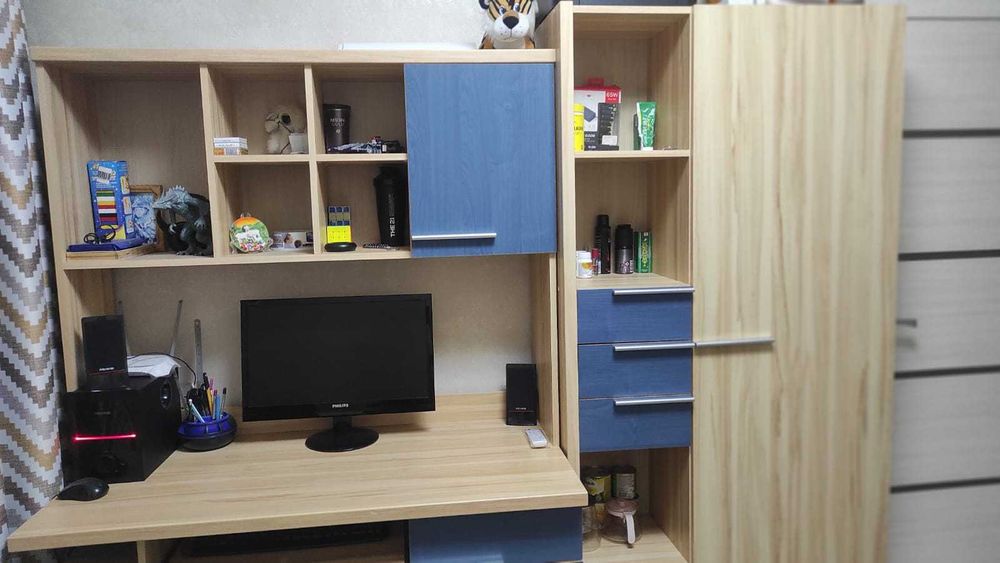 Продам детскую стенку