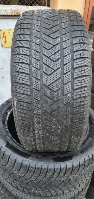 Гуми 2бр 285/40/20 -1 бр - 185лв