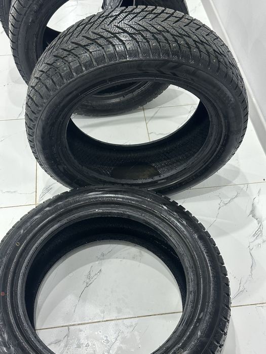 Шипы зимние 215 55 R17