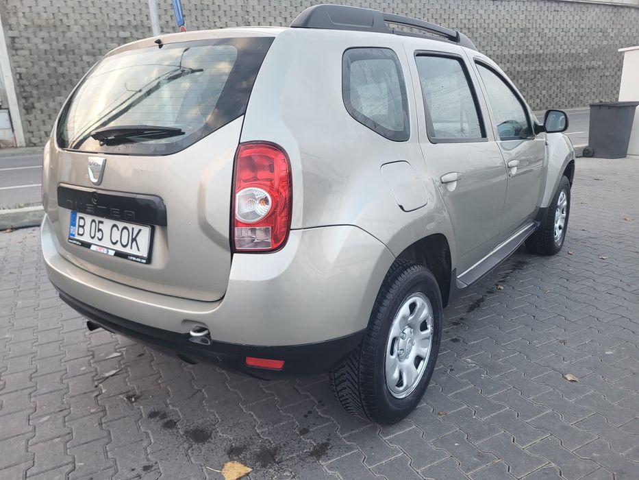 DACIA Duster 2010 — imagine 4