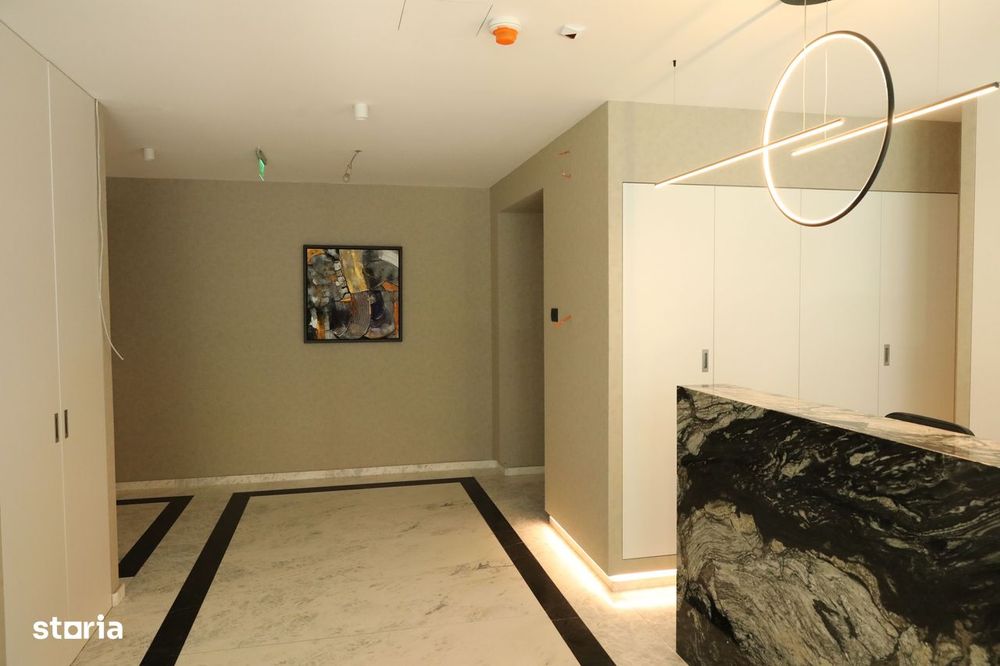 De Gaulle Residence/Arcul de Triumf
