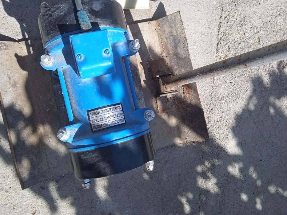 Виброплита электрическая