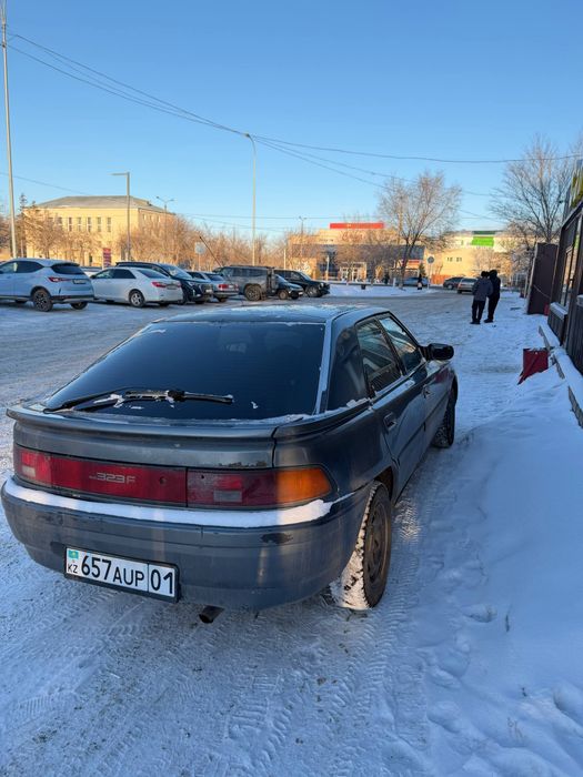 Mazda 323 F 93года