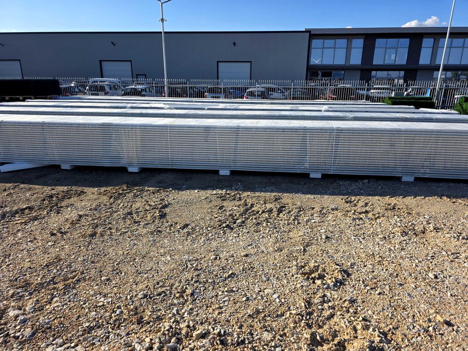 Термопанели, покривни, стенни, калотки. Керемиди и павета от бетон.