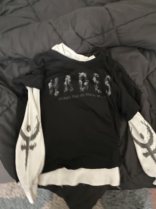 Луда артикули запазени