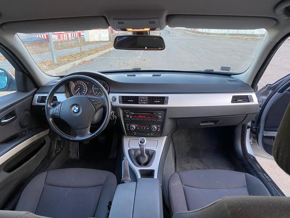 BMW E91 facelift 318d 2.0d / euro 5 / BMW seria 3