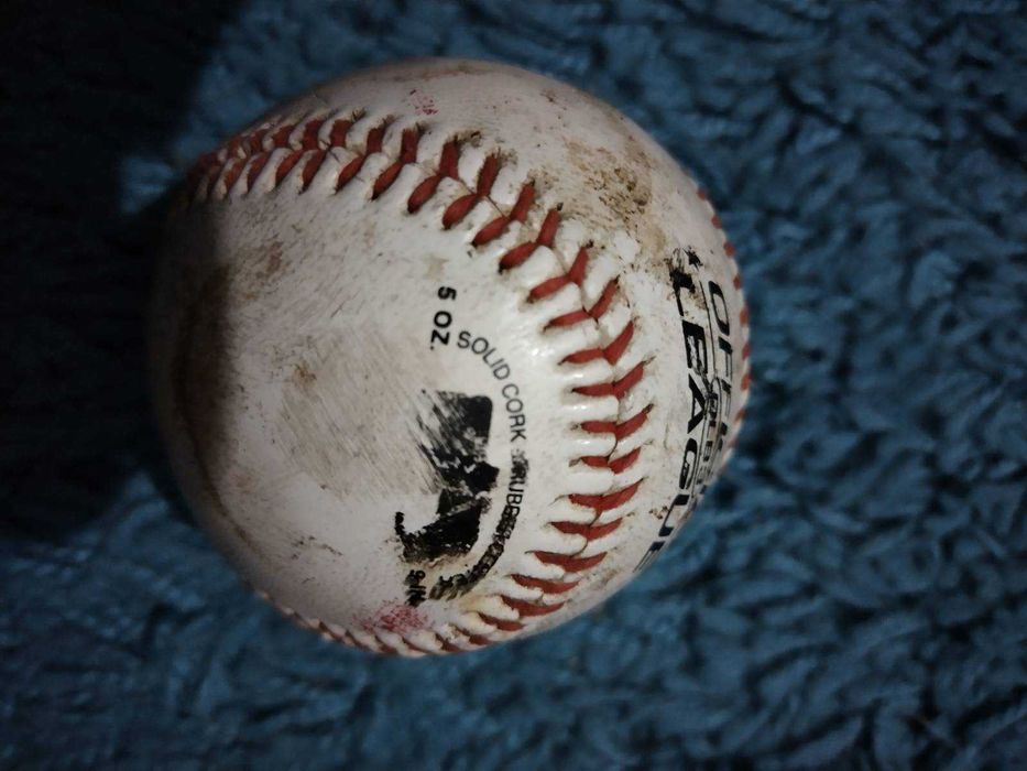 Бейзболна ръкавица Wilson и топка MLB