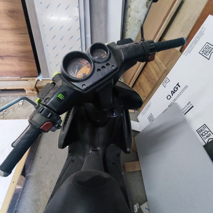 Скутер yamaha aerox 50