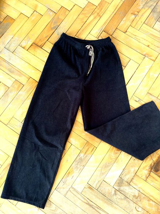 Дамски спортни панталони рипс