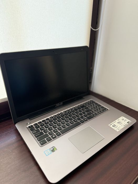 Ноутбук Asus Core i7