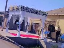 САҲНА БЕЗАК ҳамма нарсаси билан сотилади. Тайёр бизнес. 4*4 метрлик.