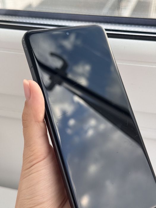 Vivo x200 ultra 16/512 Doar 36 de cicluri de încărcare a bateriei!