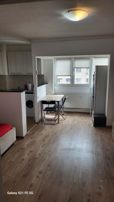 Propietar particular garsoniera de închiriat