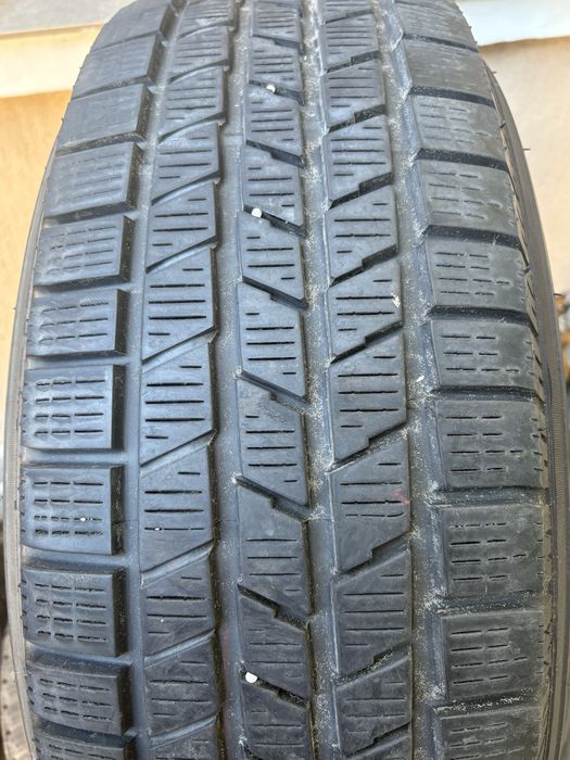 Зимни гуми 235/65/18 Pirelli