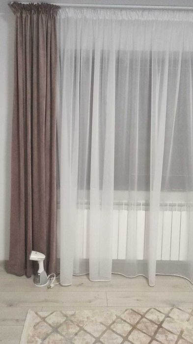 Set 2 Perdele din voal cu insertii fine de argintiu Cusute 2.26 x 4m