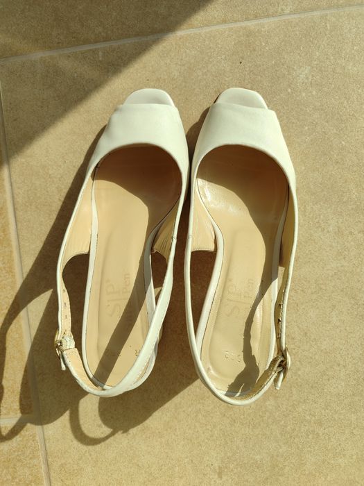 Сандали Sara Pen