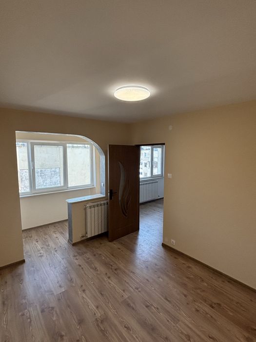 Apartament cu 2 camere,confort 2,etaj 4,Mangalia str. Ion Creangă