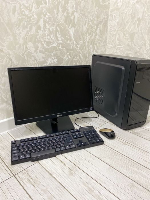 Продаю компютер комплект без диска